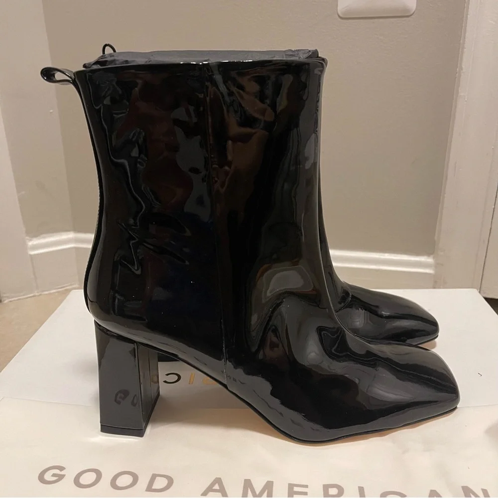 Good American Black Patent Leather Ankle Boots GA165P-X Glossy Square Toe